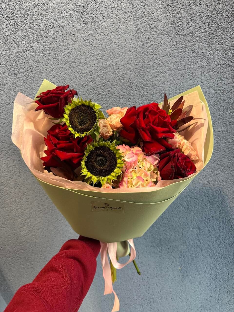 Букет «Неопределенные чувства» КОМЕНДА