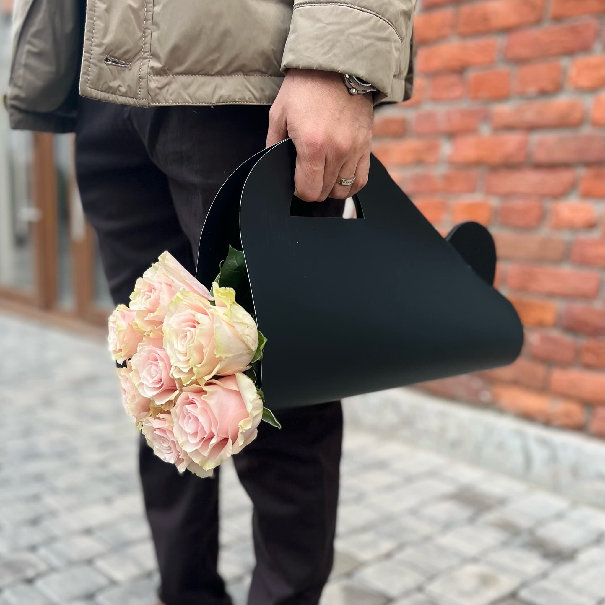Розовые  розы в переноске ПИК, изображение 5